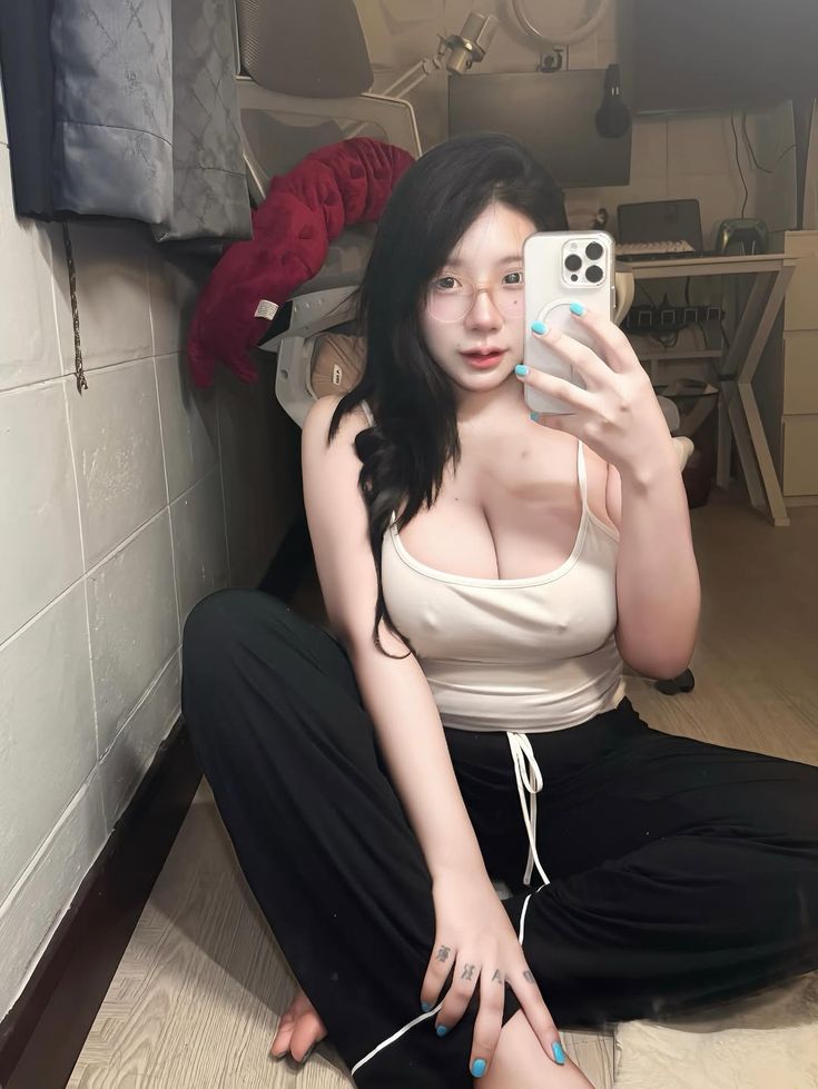 Miss Itskeyy Toge Bergairah Minta Rudal Smp Viral Terbaru Keeping An Eye On Calm Smp Top Global 2025 New